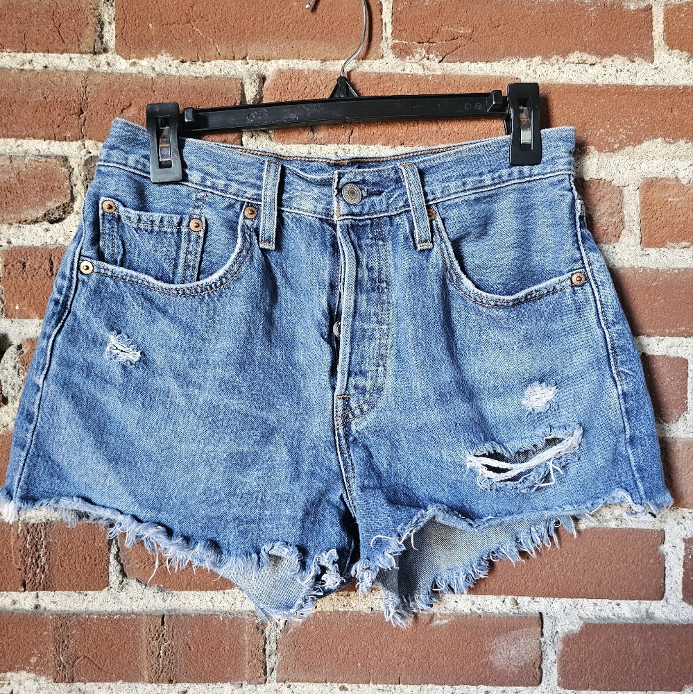 Levi's 501 Distressed High Waist Shorts size 27